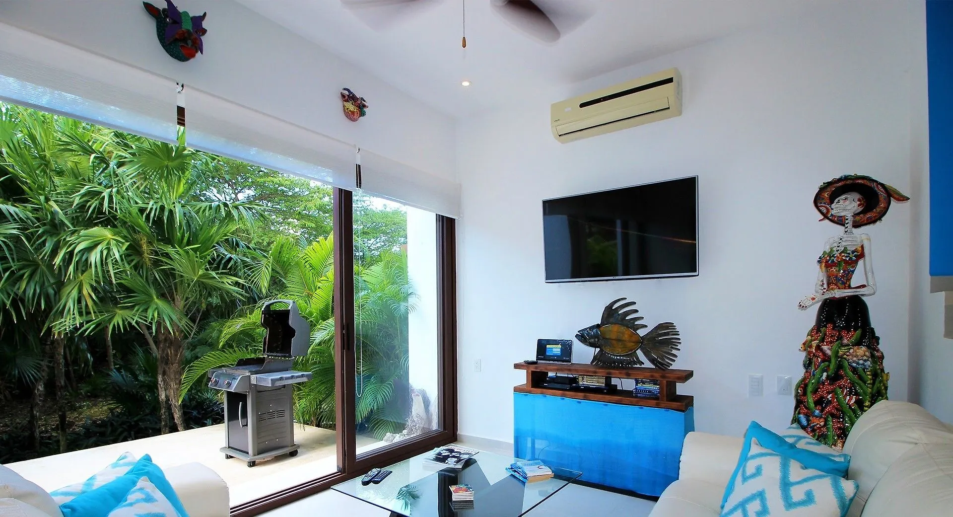 Hotel Luxury Home With Rooftop Steps Away From Beach By Olahola Akumal