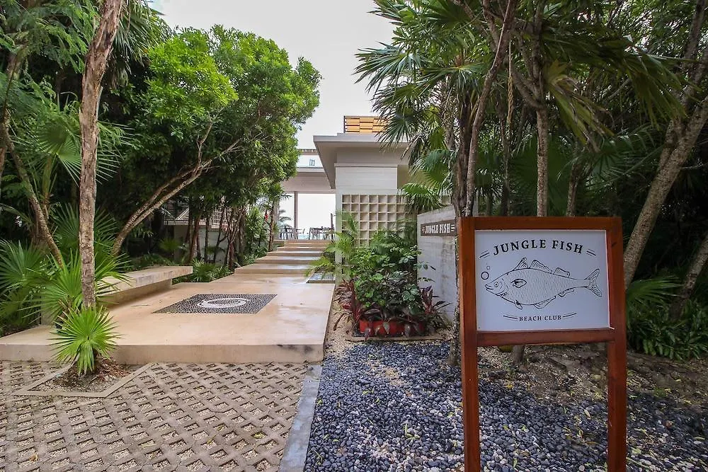 *** Szálloda Luxury Home With Rooftop Steps Away From Beach By Olahola Akumal Mexikó